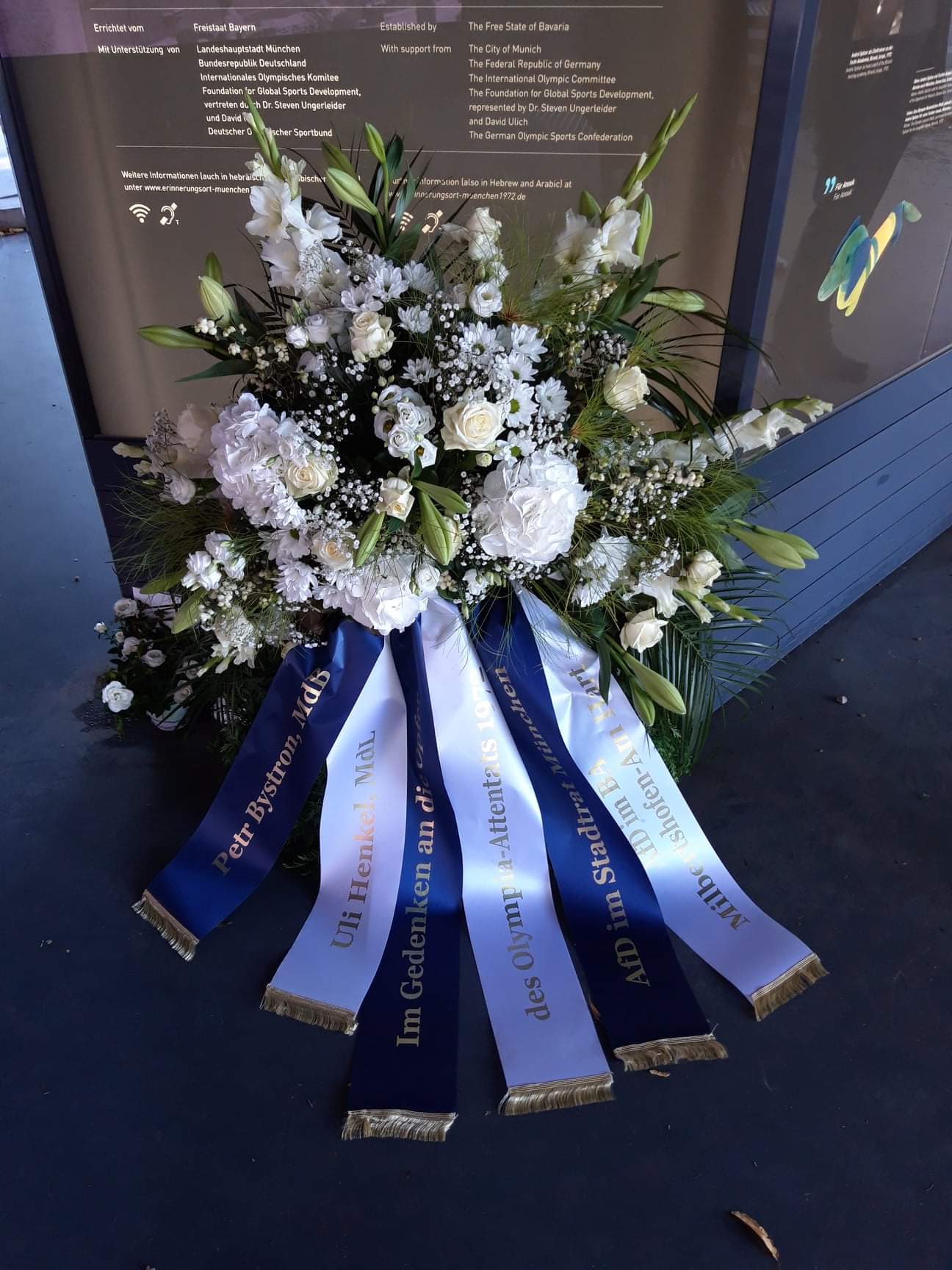 AfD_Kranzniederlegung_Olympiaattentat_1972